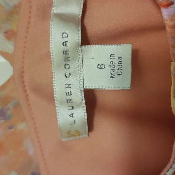 Lauren Conrad floral dress - Picture 3 of 3